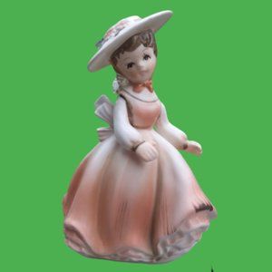 Vintage  NAPCOWARE Southern Belle Girl figurine pretty model  C6391 FLAWS